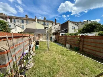 Property for Auction in East Anglia - 66 Pakefield Road, Lowestoft, Suffolk NR33 0HX