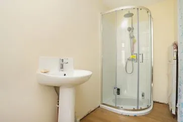Property for Auction in East Anglia - 66 Pakefield Road, Lowestoft, Suffolk NR33 0HX