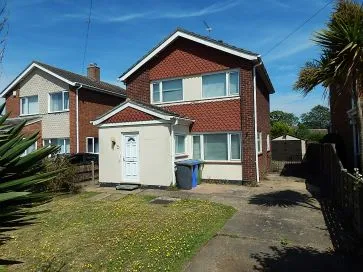 Property for Auction in East Anglia - 11 Bishops Walk, Lowestoft, Suffolk NR32 4JN