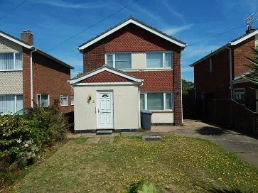 Property for Auction in East Anglia - 11 Bishops Walk, Lowestoft, Suffolk NR32 4JN