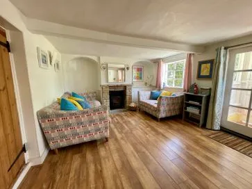 Property for Auction in East Anglia - Halfpenny Cottage, 1 Hyde Park Corner, Sudbourne, Woodbridge, Suffolk IP12 2AZ