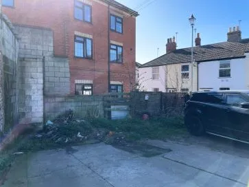 Property for Auction in East Anglia - 12/13 Priory Plain, Great Yarmouth, Norfolk NR30 1NQ