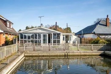 Property for Auction in East Anglia - Willowside, Brimbelow Road, Hoveton, Norwich, Norfolk NR12 8UJ