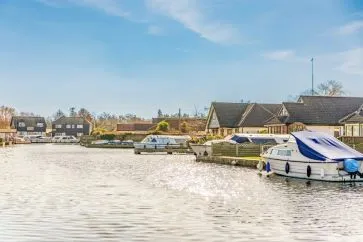 Property for Auction in East Anglia - Willowside, Brimbelow Road, Hoveton, Norwich, Norfolk NR12 8UJ