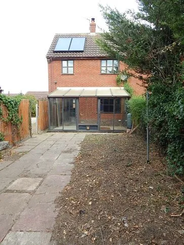 Property for Auction in East Anglia - 61 Rosa Close, Spixworth, Norwich, Norfolk NR10 3NZ