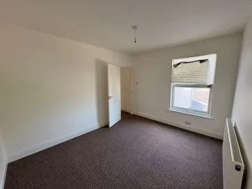Property for Auction in East Anglia - 16 Salisbury Road, Lowestoft, Suffolk NR33 0HE