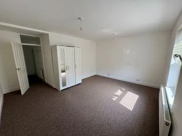 Property for Auction in East Anglia - 16 Salisbury Road, Lowestoft, Suffolk NR33 0HE