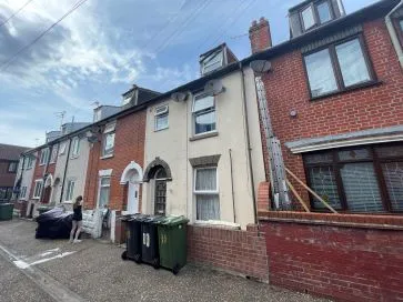 Property for Auction in East Anglia - 11 Lancaster Square, Great Yarmouth, Norfolk NR30 2JZ