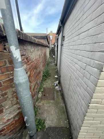Property for Auction in East Anglia - 11 Lancaster Square, Great Yarmouth, Norfolk NR30 2JZ
