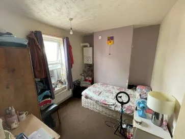 Property for Auction in East Anglia - 11 Lancaster Square, Great Yarmouth, Norfolk NR30 2JZ