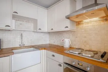 Property for Auction in East Anglia - Flat 43, Castle View, Hockerill Street, Bishop&apos;s Stortford, Hertfordshire CM23 2XR