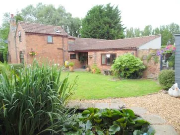 Property for Auction in East Anglia - Layby Cottage, Sutton Road, Four Gotes, Tydd, Wisbech, Lincolnshire PE13 5PH