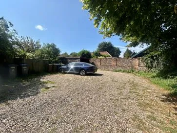 Property for Auction in East Anglia - 1 The Drift, Wickham Market, Woodbridge, Suffolk IP13 0TD