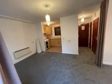 Property for Auction in East Anglia - Flat 3, Lucam Lodge, The Garners, Rochford, Essex SS4 1DS