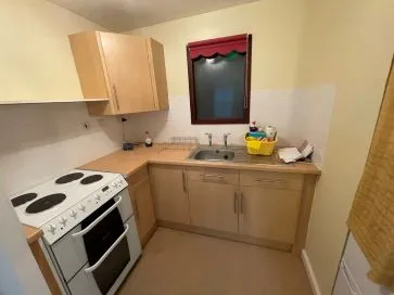 Property for Auction in East Anglia - Flat 3, Lucam Lodge, The Garners, Rochford, Essex SS4 1DS