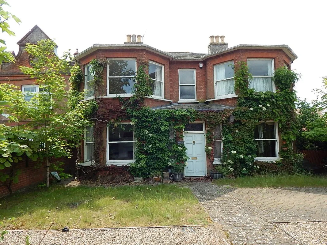 59 Victoria Road, Diss, Suffolk, IP22 4JE - Online Auctions