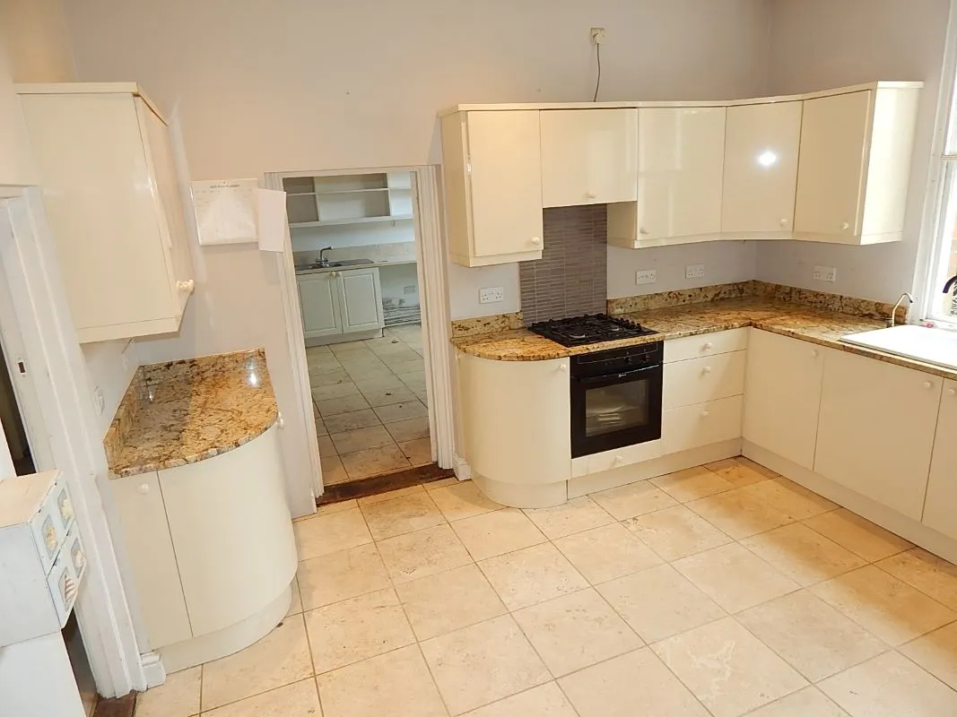 59 Victoria Road, Diss, Suffolk, IP22 4JE - Online Auctions