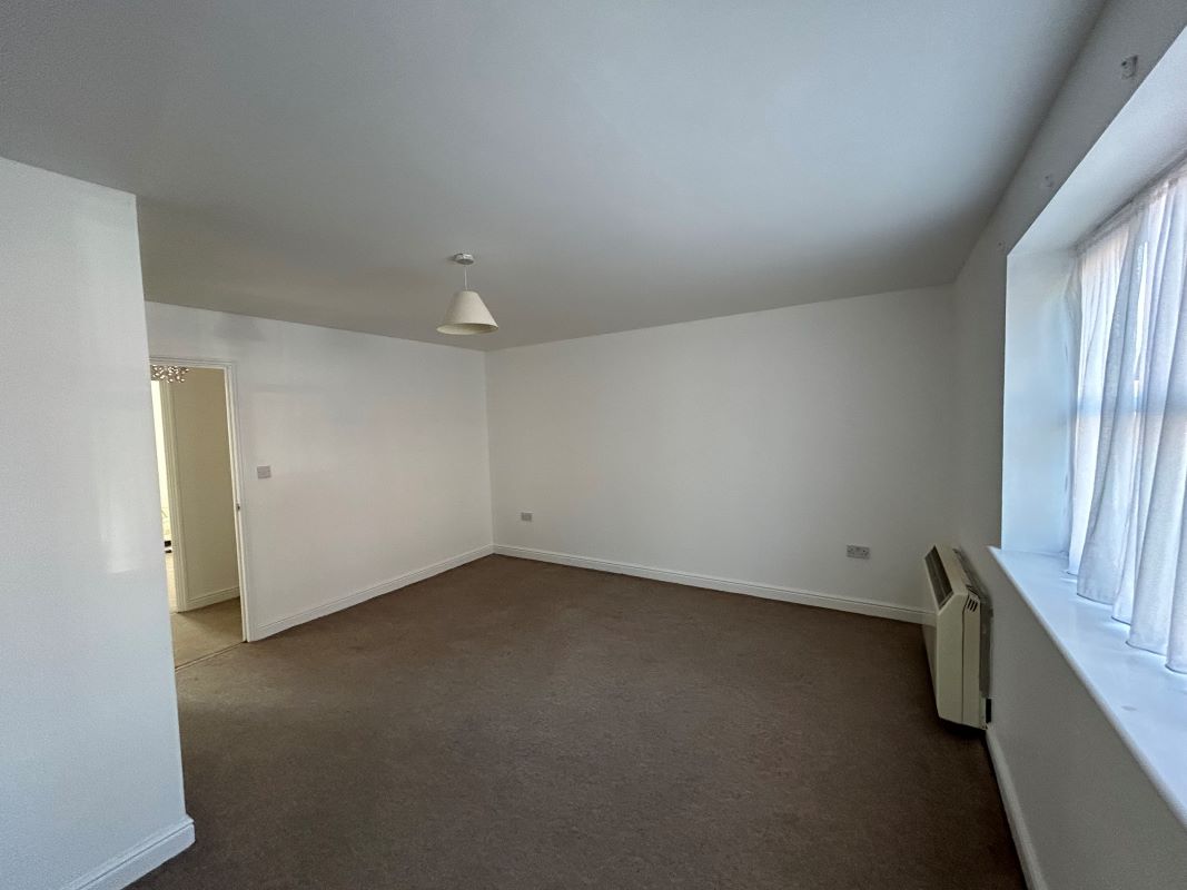 Ashford, Kent, TN24 0PZ - Online Auctions