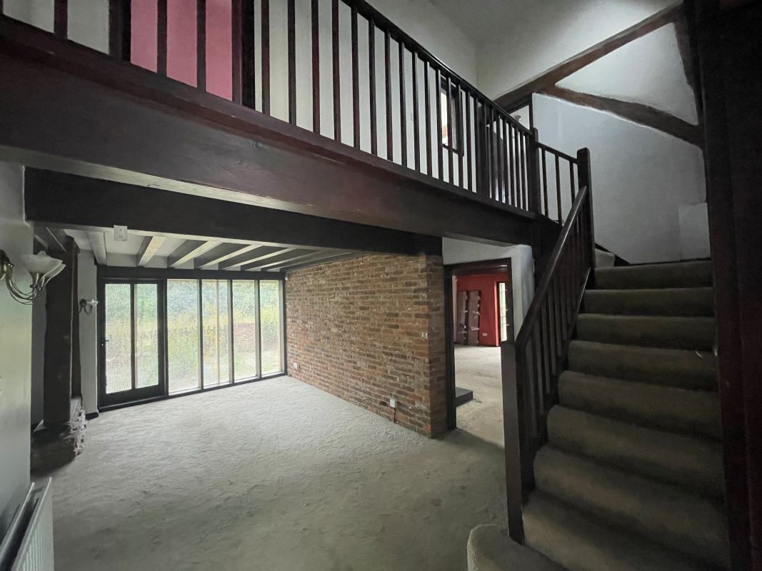 The Barn Foulmead Farm, Sandwich Road, Deal, Kent, CT14 0AS - Online Auctions