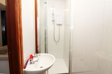 Property for Auction in Hull & East Yorkshire - 219 Buckingham Street, Hull, East Yorkshire