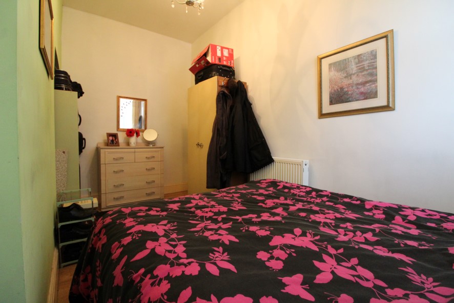 Property for Auction in Hull & East Yorkshire - Flat 4, 110 Boulevard, Hull, East Yorkshire