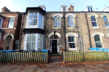 Property for Auction in Hull & East Yorkshire - Flat 4, 110 Boulevard, Hull, East Yorkshire