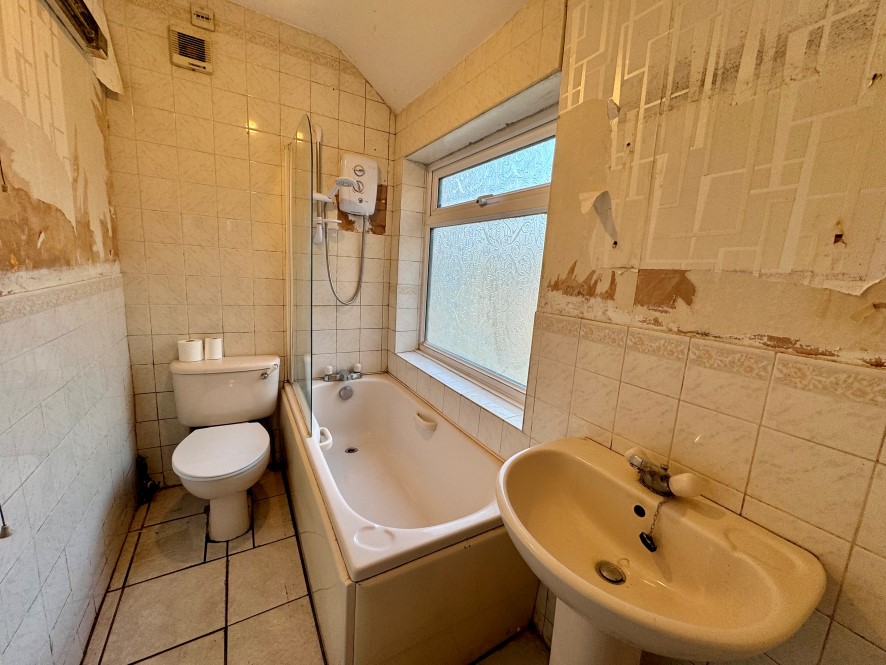 Property for Auction in Hull & East Yorkshire - 50 Beaver Road, Beverley, East Yorkshire