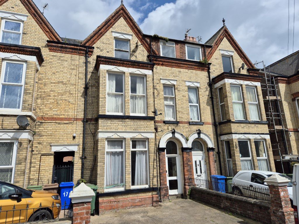 Tennyson Avenue, Bridlington, East Riding of Yorkshire, YO15 2EU - Online Auctions