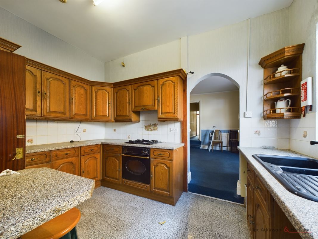 Tennyson Avenue, Bridlington, East Riding of Yorkshire, YO15 2EU - Online Auctions