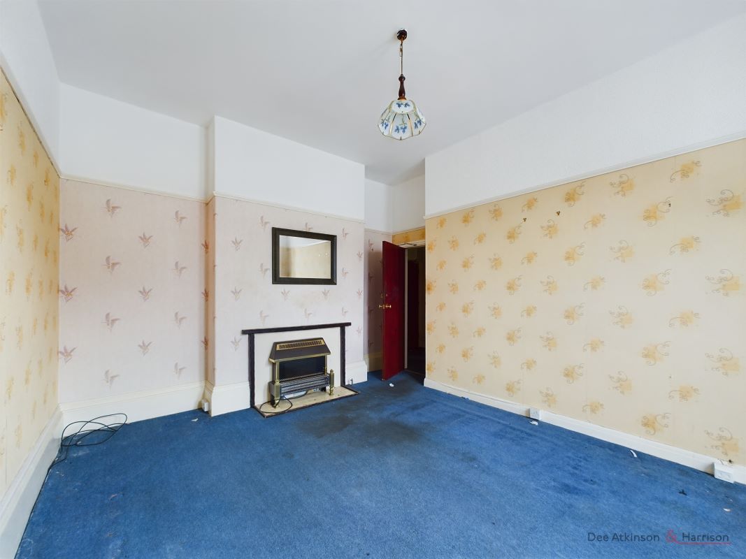 Tennyson Avenue, Bridlington, East Riding of Yorkshire, YO15 2EU - Online Auctions