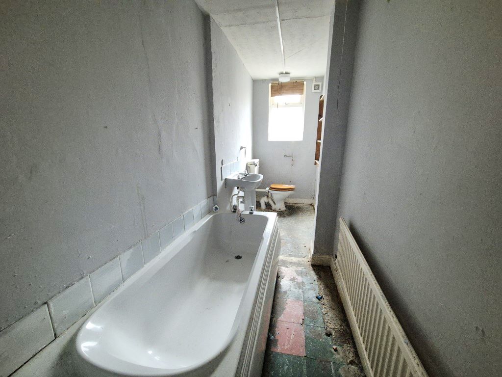 Estcourt Street, Hull, East Yorkshire, HU9 2RS - Online Auctions