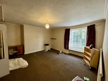 Property for Auction in Hull & East Yorkshire - The Pillars, 32 Westgate, Hornsea, East Yorkshire