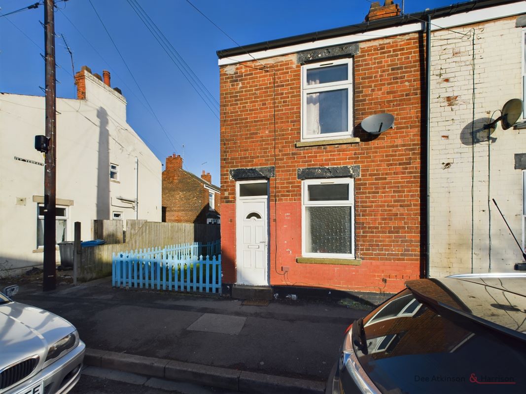 Barnsley Street, Hull, East Yorkshire, HU8 7SA - Online Auctions