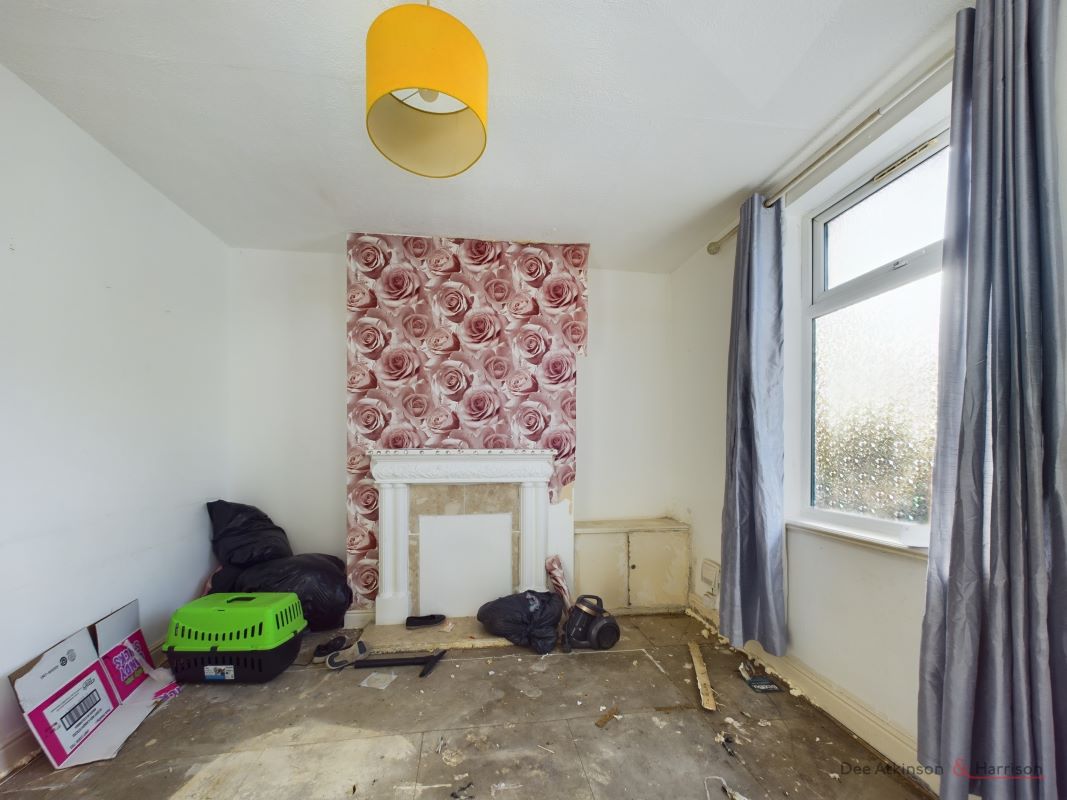 Barnsley Street, Hull, East Yorkshire, HU8 7SA - Online Auctions