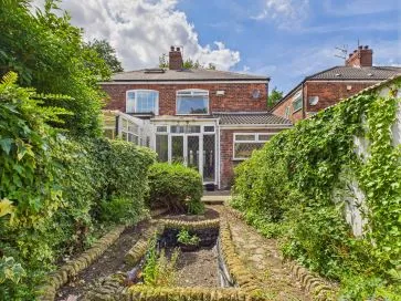 Property for Auction in Hull & East Yorkshire - 126 Hall Road, Hull, East Riding of Yorkshire HU6 8SB
