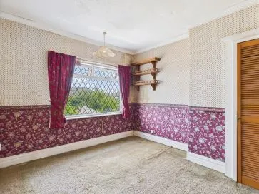 Property for Auction in Hull & East Yorkshire - 126 Hall Road, Hull, East Riding of Yorkshire HU6 8SB