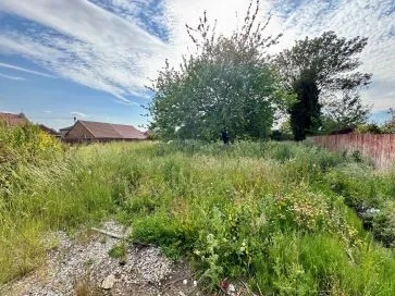 Property for Auction in Hull & East Yorkshire - The Cross Keys, Moor End, Holme-on-spalding-Moor, North Yorkshire
