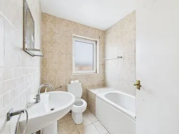 Property for Auction in Hull & East Yorkshire - 137 Eastfield Road, Hull, East Yorkshire