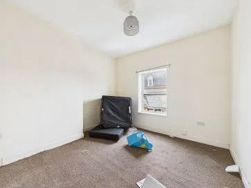 Property for Auction in Hull & East Yorkshire - 108 Cleethorpe Road, Grimsby, Lincolnshire