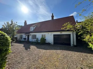 Property for Auction in Hull & East Yorkshire - Chestnut House, 30 East End, Walkington, East Yorkshire