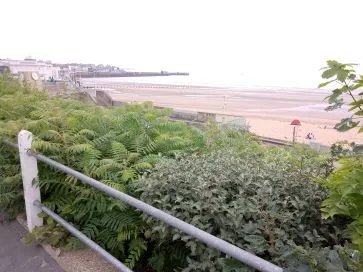 Property for Auction in Hull & East Yorkshire - Flat 7 Marine Court, Summerfield Road, Bridlington