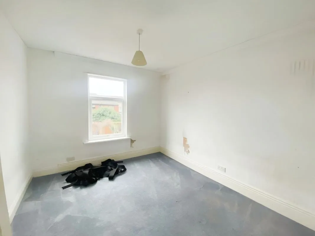 Jalland Street, Hull, East Yorkshire, HU8 8RA - Online Auctions