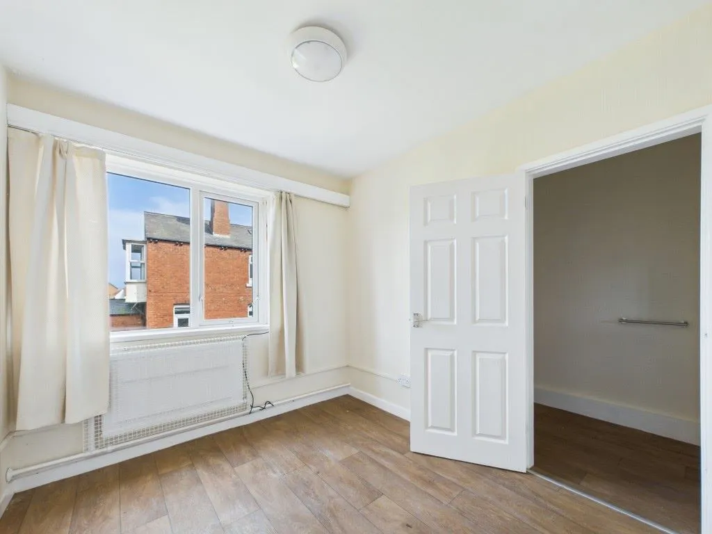 The Sandy Lane Hotel Residential Care Home, 33 Sands Lane, Bridlington, East Yorkshire, YO15 2JG - Online Auctions