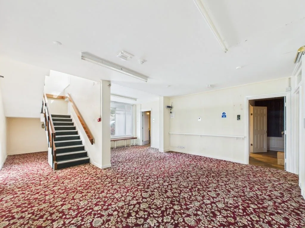 The Sandy Lane Hotel Residential Care Home, 33 Sands Lane, Bridlington, East Yorkshire, YO15 2JG - Online Auctions