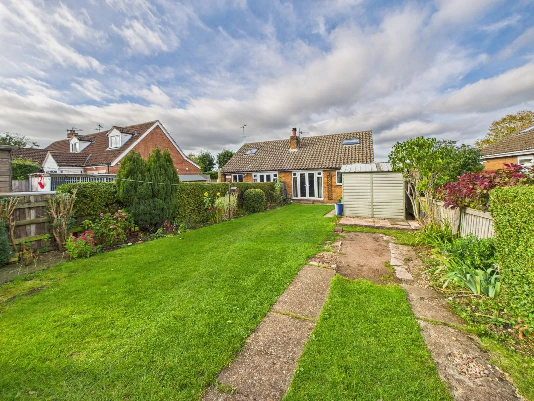 Adam Scarth, Main Street, Staxton, Scarborough, North Yorkshire, YO12 4RZ - Online Auctions