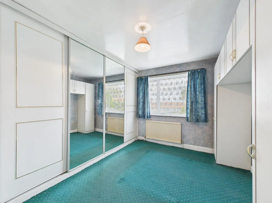 Adam Scarth, Main Street, Staxton, Scarborough, North Yorkshire, YO12 4RZ - Online Auctions