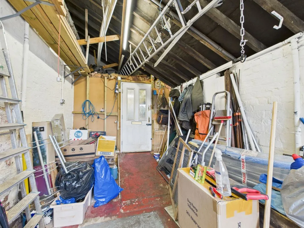 Beverley Road, Hull, East Yorkshire, HU3 1UP - Online Auctions