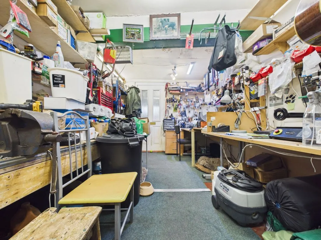 Beverley Road, Hull, East Yorkshire, HU3 1UP - Online Auctions