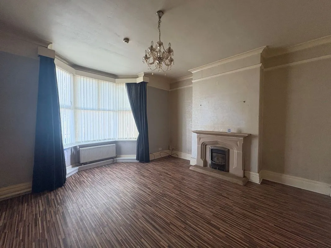 Station Avenue, Bridlington, East Yorkshire, YO16 4LZ - Online Auctions