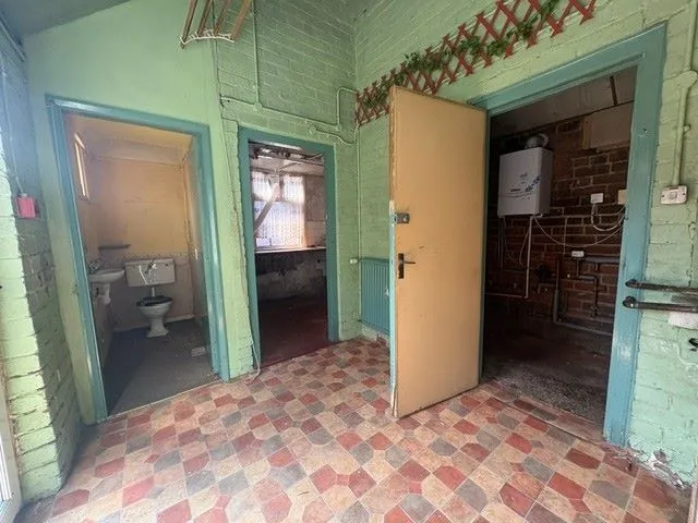 Station Avenue, Bridlington, East Yorkshire, YO16 4LZ - Online Auctions